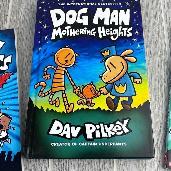 Captain Underpants Comic Collectible Books by Dav Pilkey Set of 3 - Picture 3 of 10